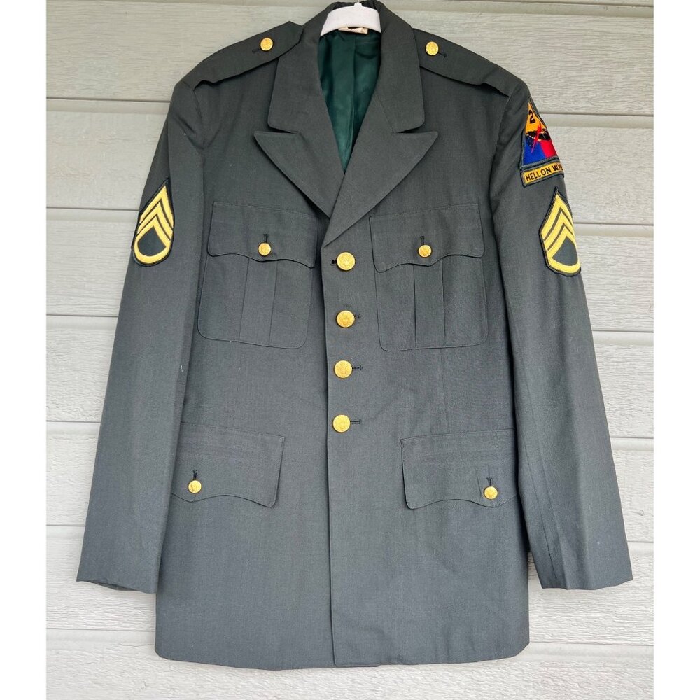 Vintage 1970s U.S. Army Class A Dress Green Jacket 39R Hell On Wheels E5 2nd AD